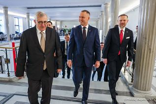 003_Prezydent Karol Nawrocki_Sejm_Expose_Ministra MS_Radosława Sikorskiego_date}_MWB17970.jpg.JPG